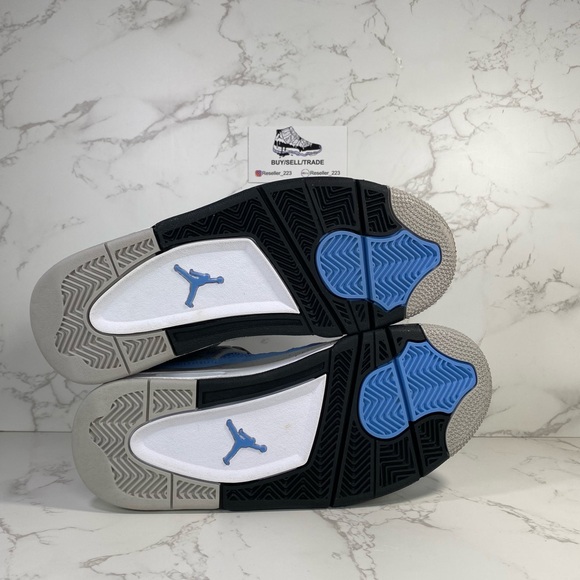 Air Jordan 4 Retro GS 'University Blue' - Picture 7 of 8